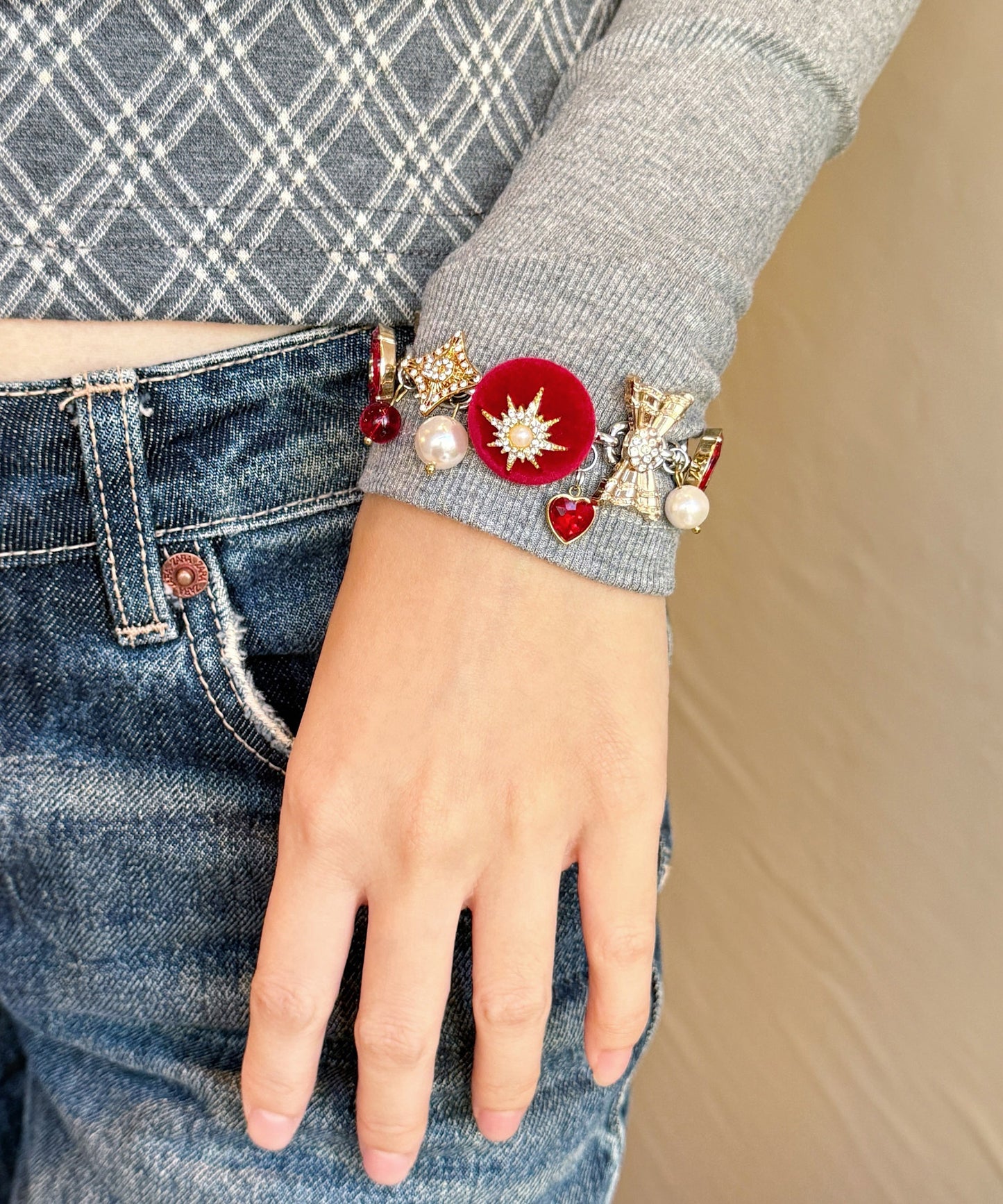 New Year Red Stainless Steel Zircon Pearl Love Charm Bracelet