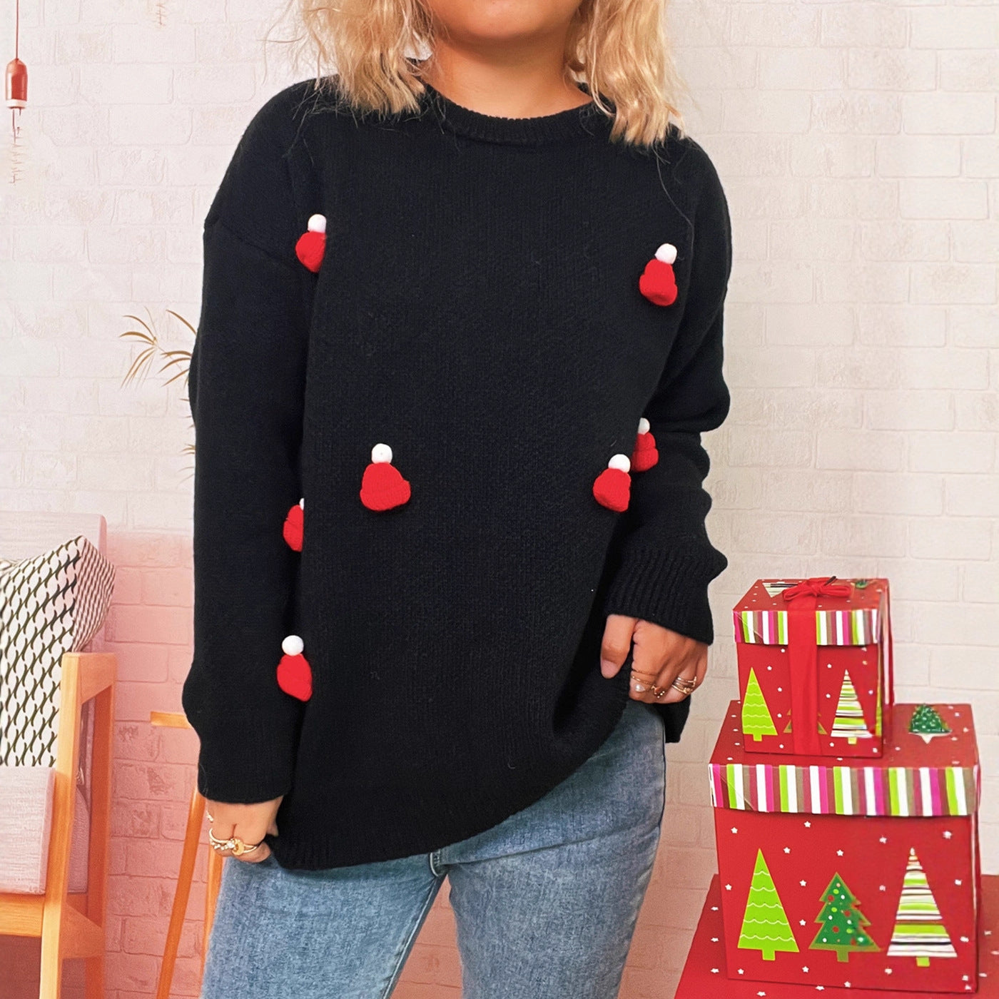 Women's Cozy Christmas Sweater with Festive Appliqués