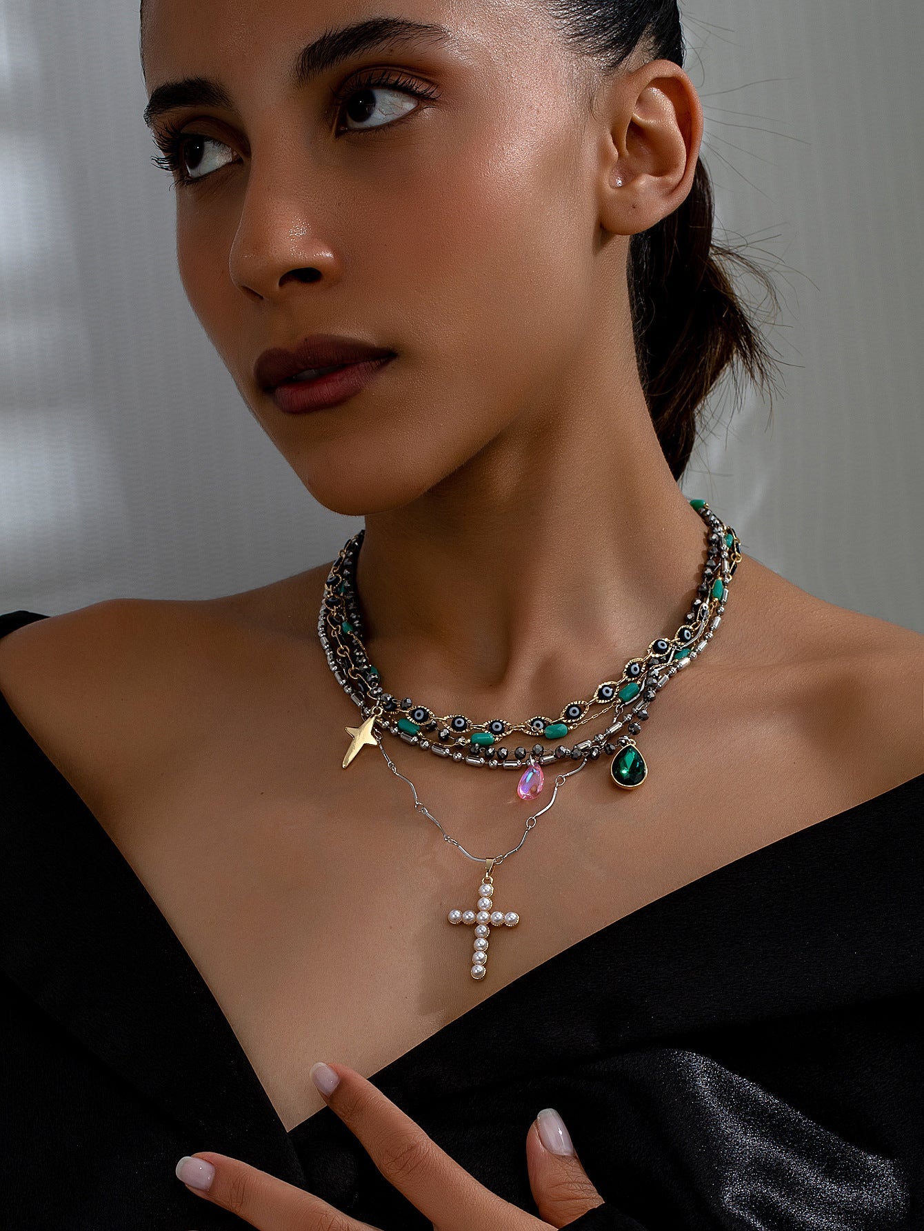 Heavy Layered Cross Imitation Pearl Necklace