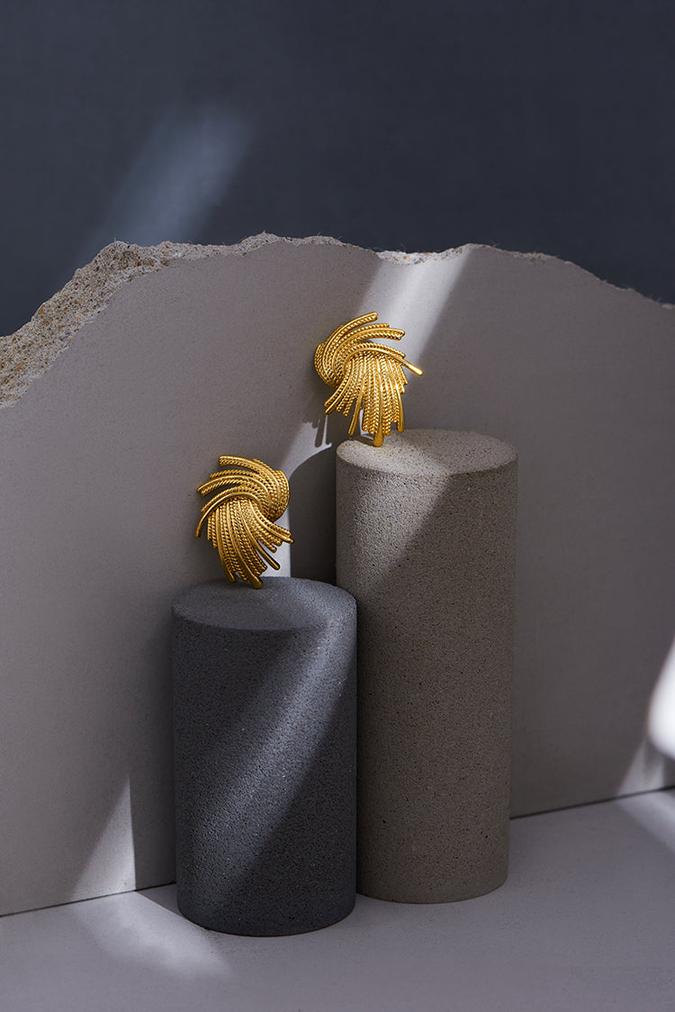 Eden Retro Gold Earrings