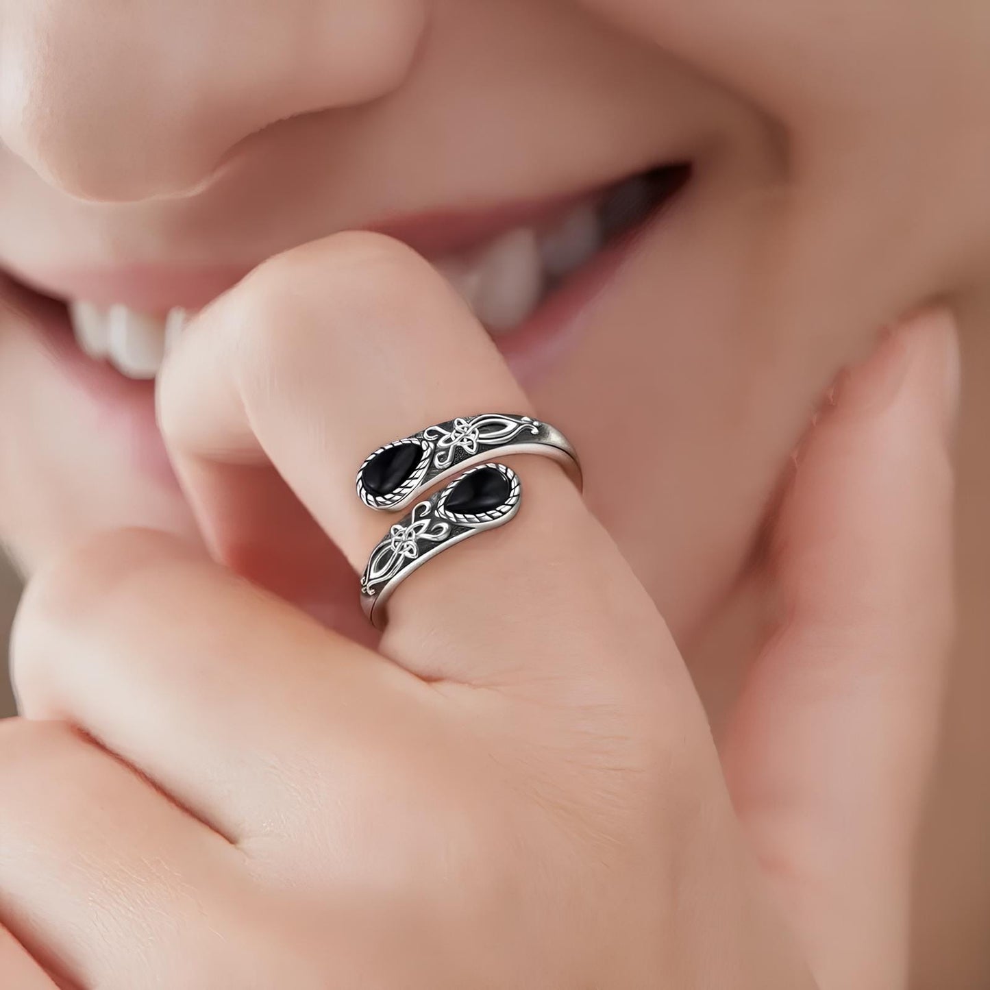 Obsidian Witchs Knot Protection Ring
