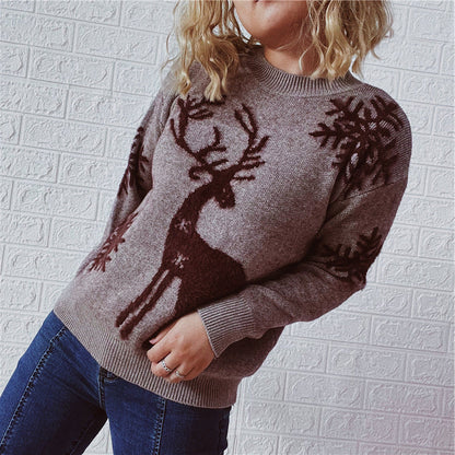 Women's Christmas Sweater with Festive Reindeer Design and High-Quality Knit