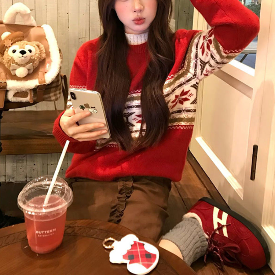 Women's Cozy Knit Sweater with Festive Pattern Mix