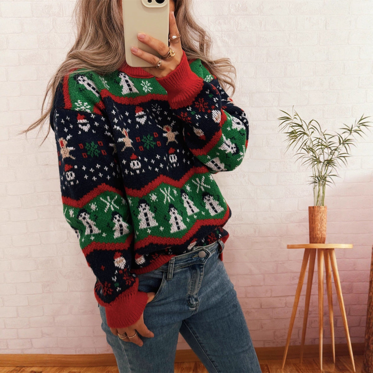 Women's Christmas Sweater with Cheerful Motif and Casual Cut R&B
