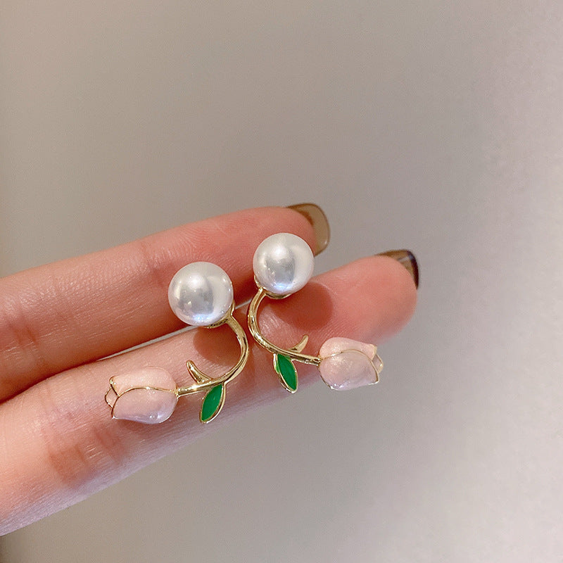 Ara Tulip Pearl Stud Earrings