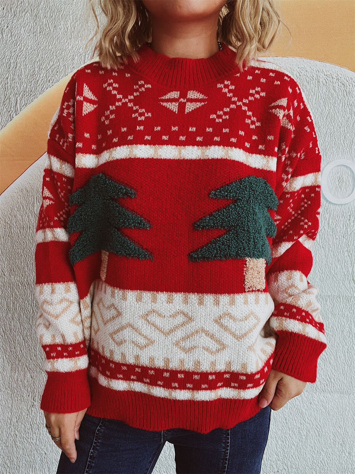 Women's Festive Knit Sweater with Christmas Motif and Soft Material R&B