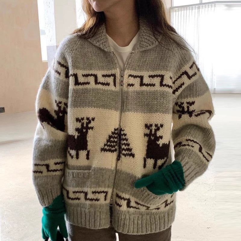 Women's Cozy Zip Cardigan with Festive Motif R&B