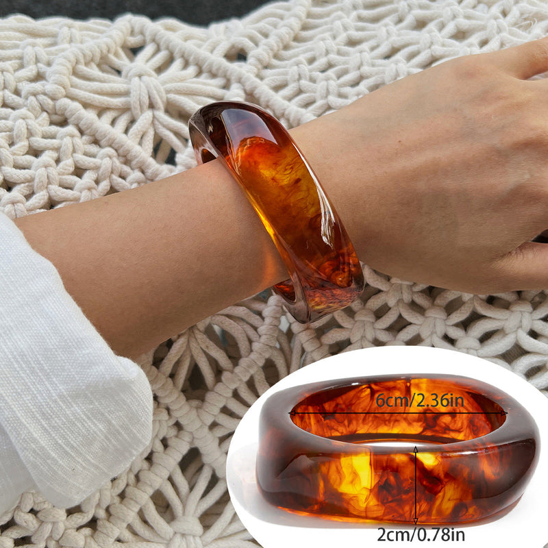 Ivyonna Irregular Resin Bangle