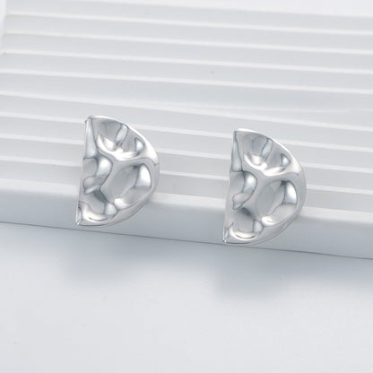 Courtlyn Hammered Irregular Earrings