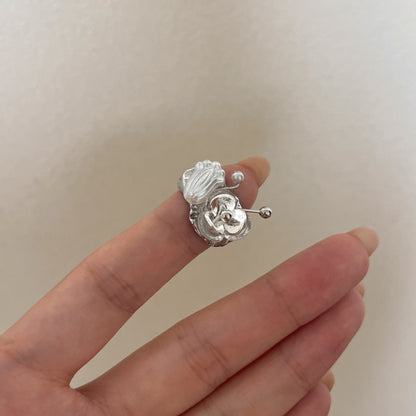 Evyn Pearl Bloom Ring