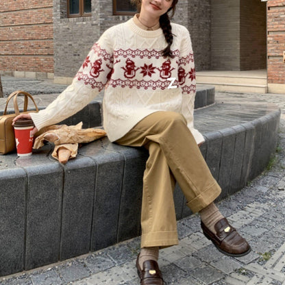 Women's Christmas Sweater with Festive Cable Pattern and Snowman Motif