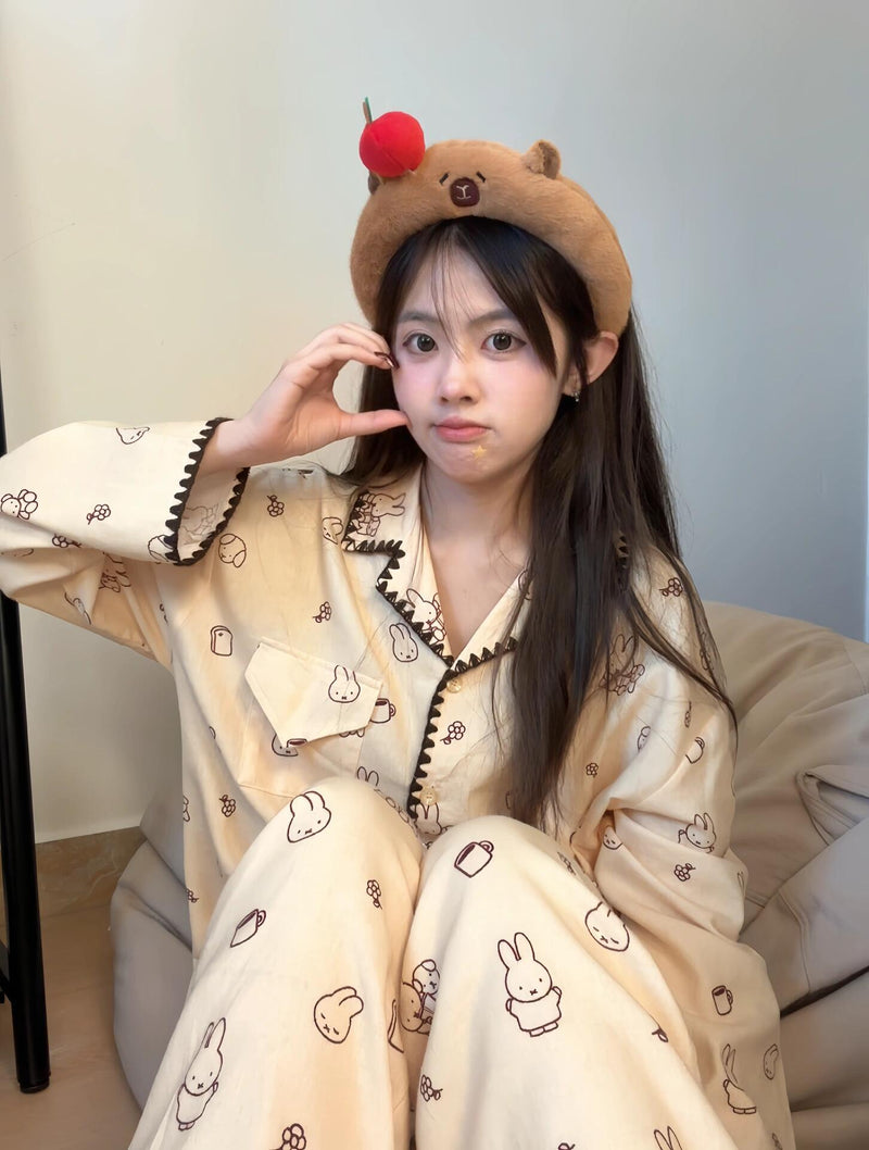 Elegant Red Christmas Pajamas - Women's