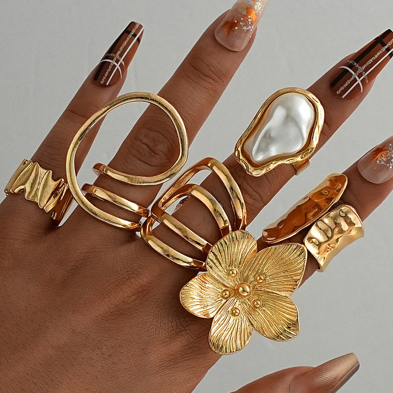 Ashlee Pearl Blossom Ring Set