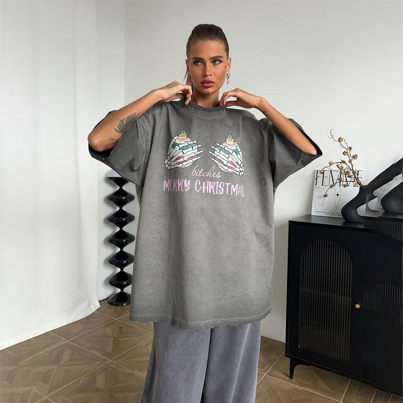 Women's Oversized Sweatshirt with Graphic Christmas Motif