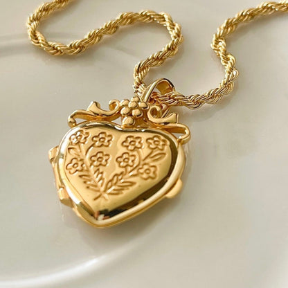 Kai Keepsake Locket Necklace