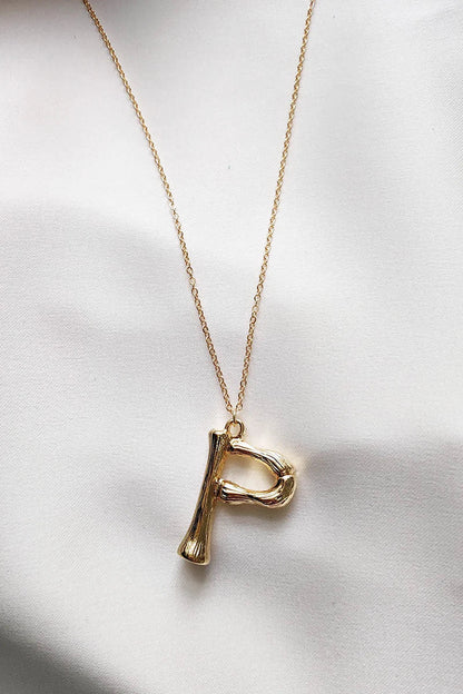 Initial Necklace P-t