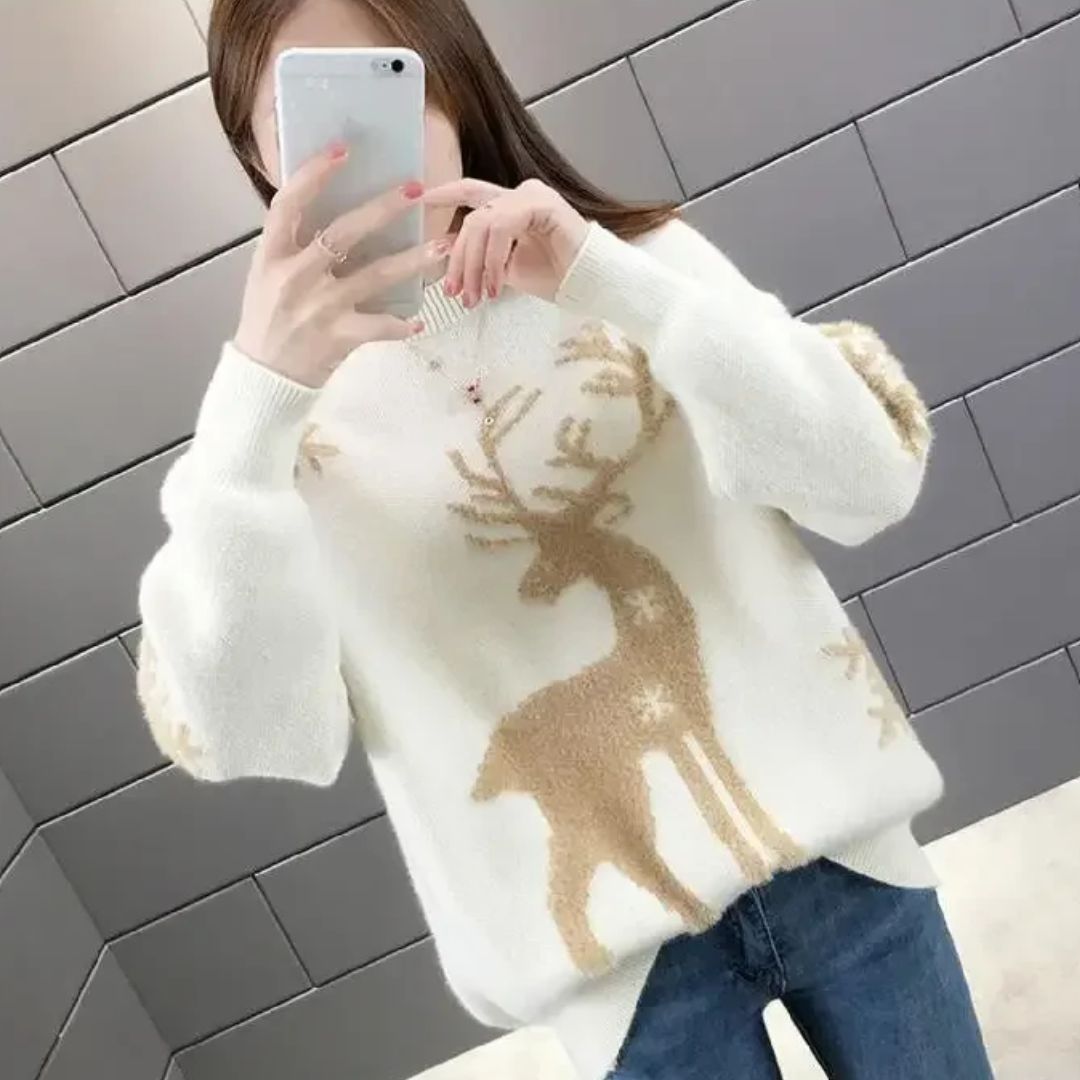 Sweater - Comfortable Christmas Sweater with Reindeer