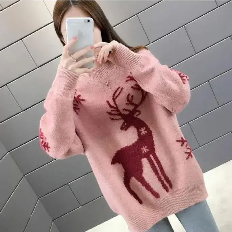 Sweater - Comfortable Christmas Sweater with Reindeer