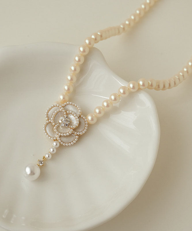 Modern White Copper Overgild 14k Gold Zircon Pearl Resin Pendant Necklace