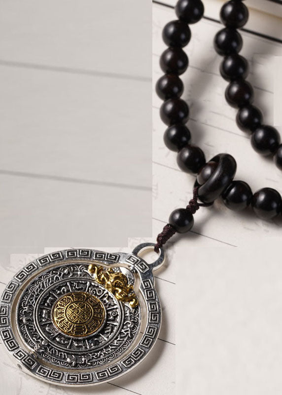 Classy Black Pendant Gratuated Bead Necklace