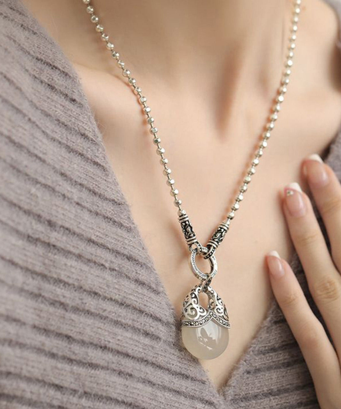 White Sterling Silver Chalcedony Round Bead Pendant Necklace
