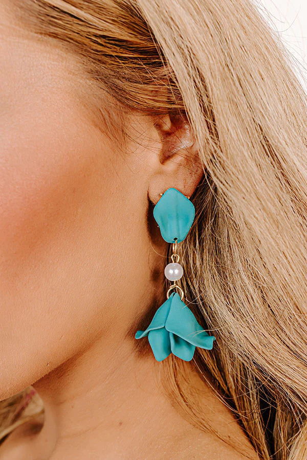 And Heartfelt Flower Pearl Earrings