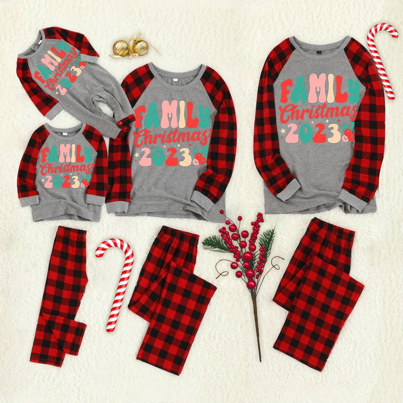 Christmas Cartoon Cat Pattern 