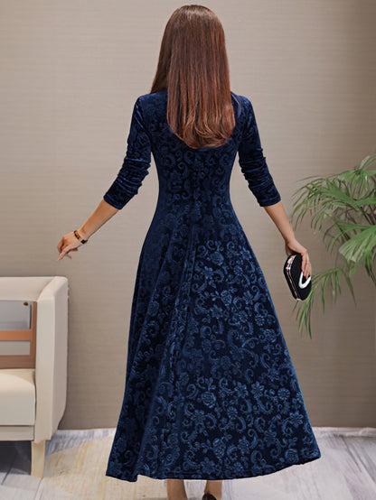Nancy | Luxurious Holiday Dress