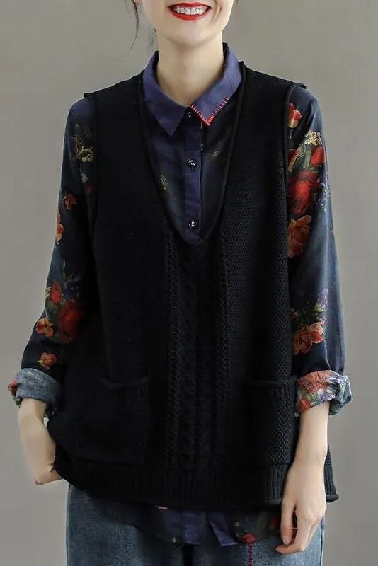 Pocket Knitted Hollow Sweater Vest