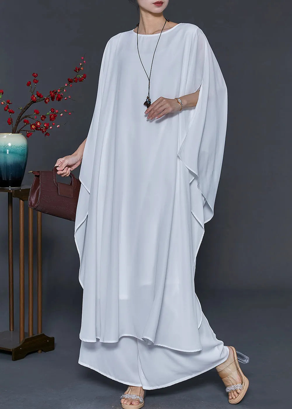 White Oversized Chiffon Vacation Dresses Batwing Sleeve