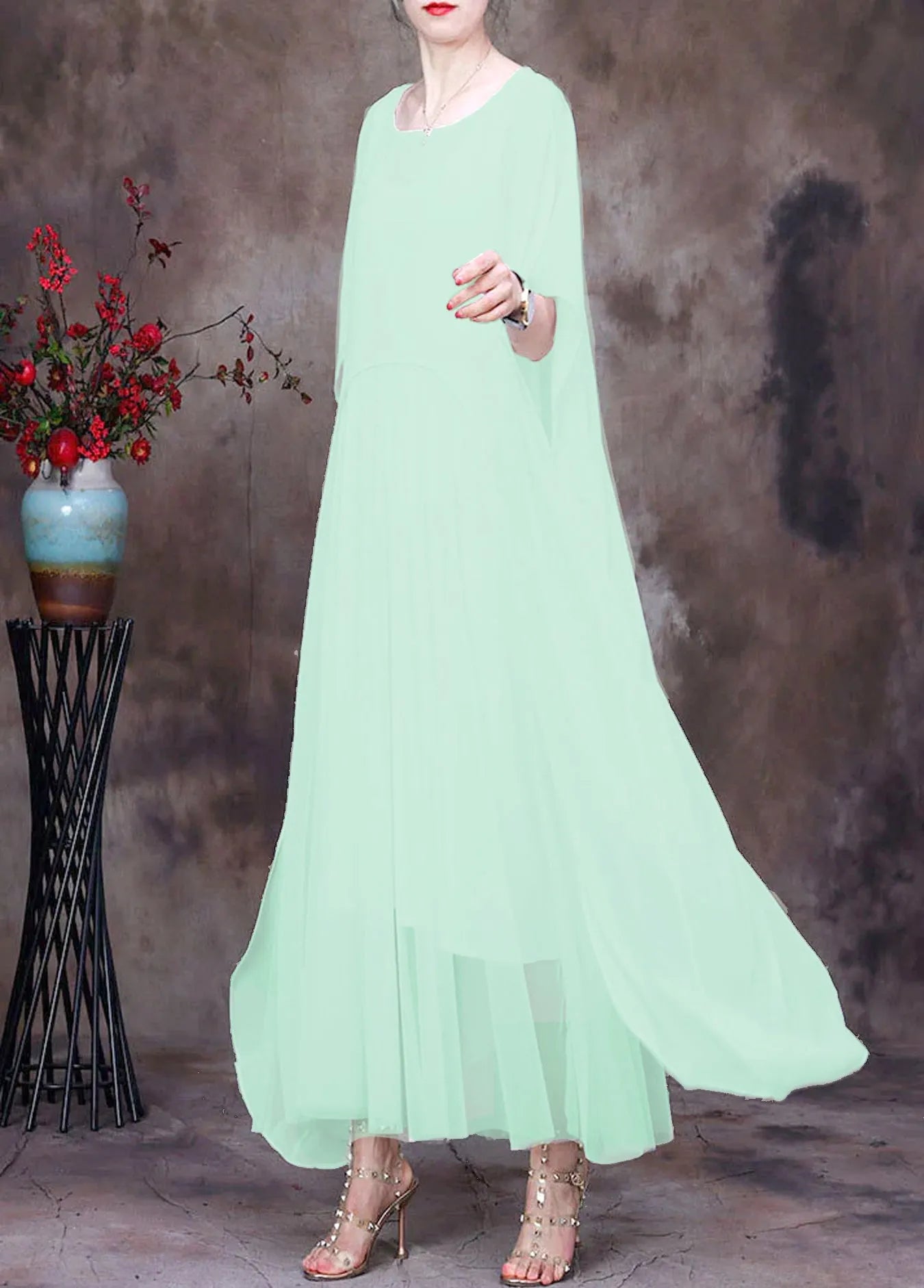 White O-neck Asymmetrical Design Chiffon Cloak Dress Batwing Sleeve