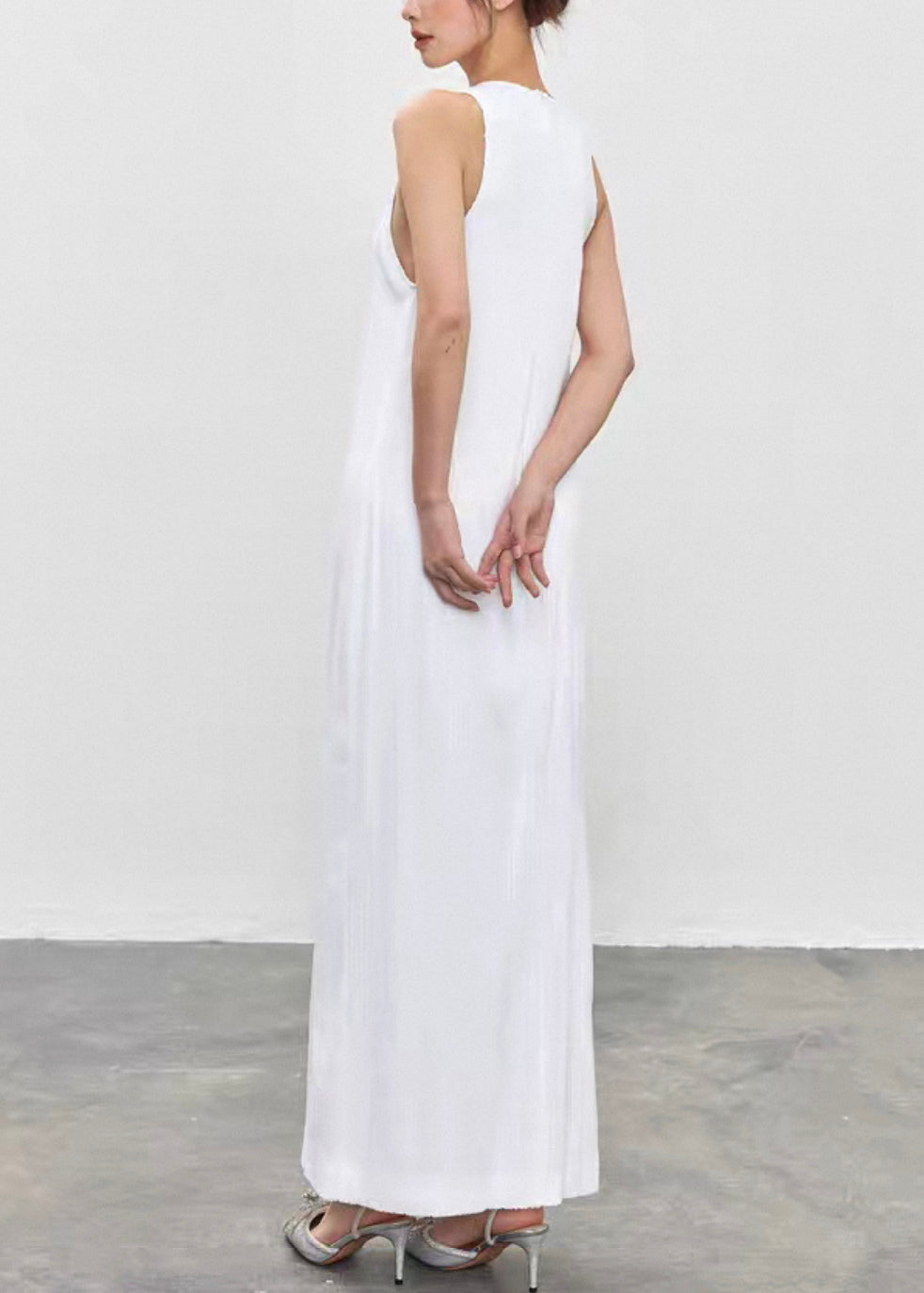 Original White O Neck High Waist Cotton Dress Sleeveless