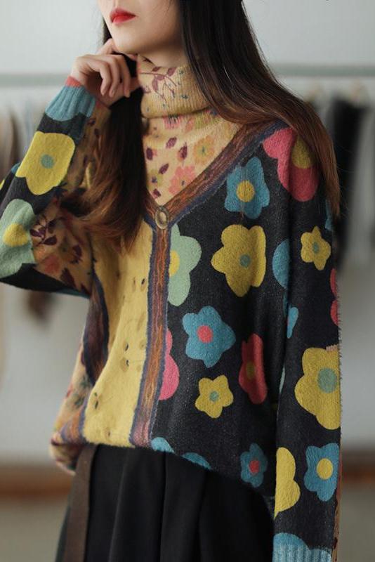 Color Contrast Flower Turtleneck Sweater