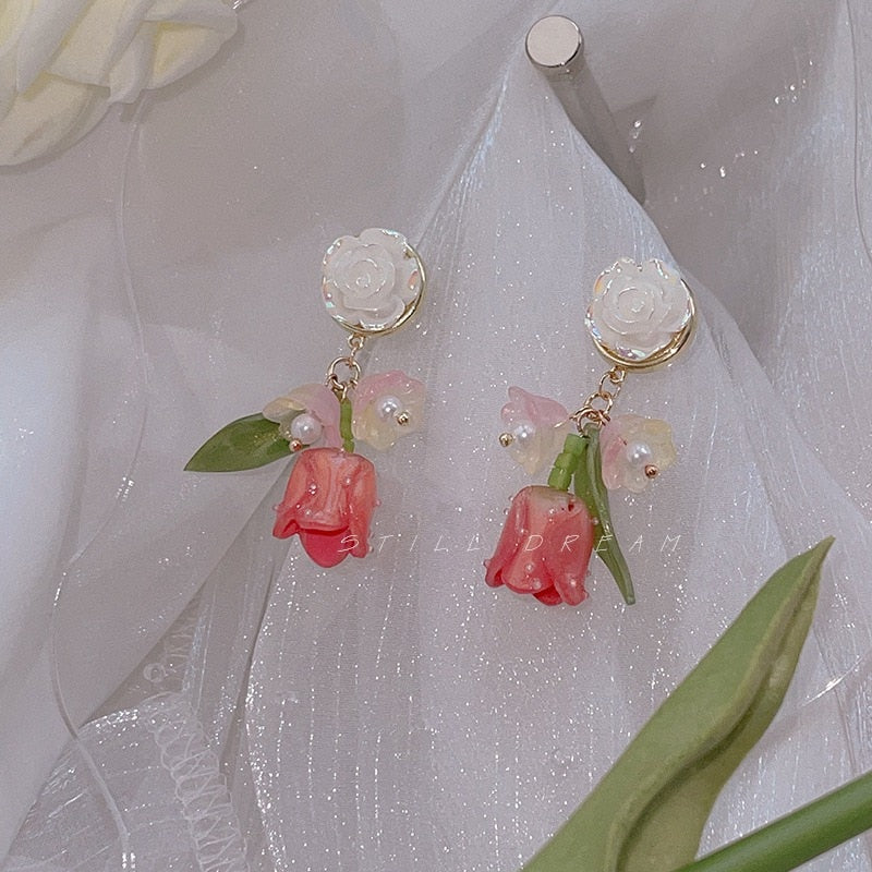 Amina Earring