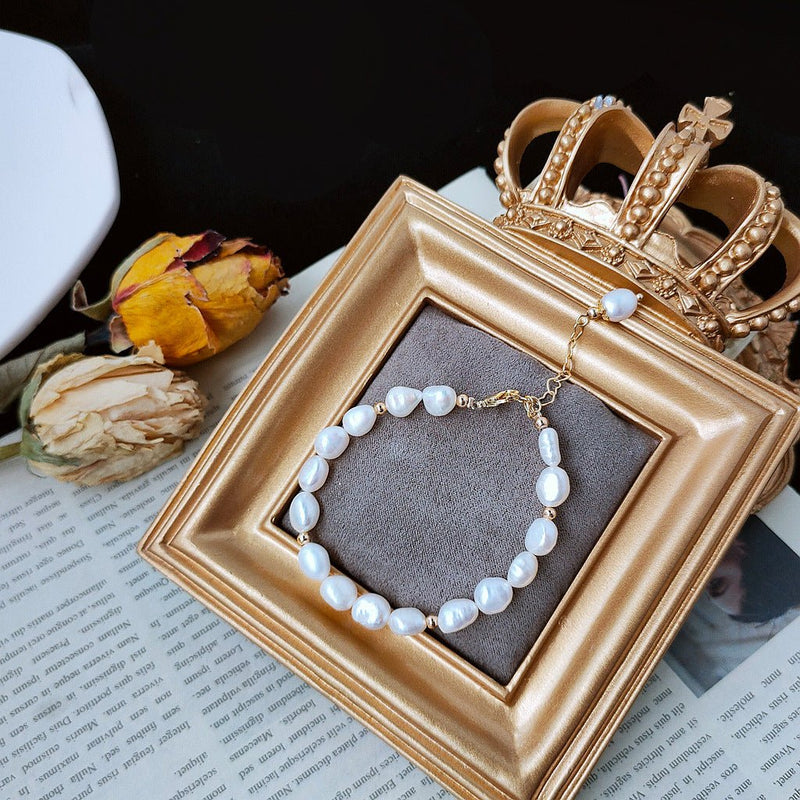 Avery Baroque Pearl Bracelet
