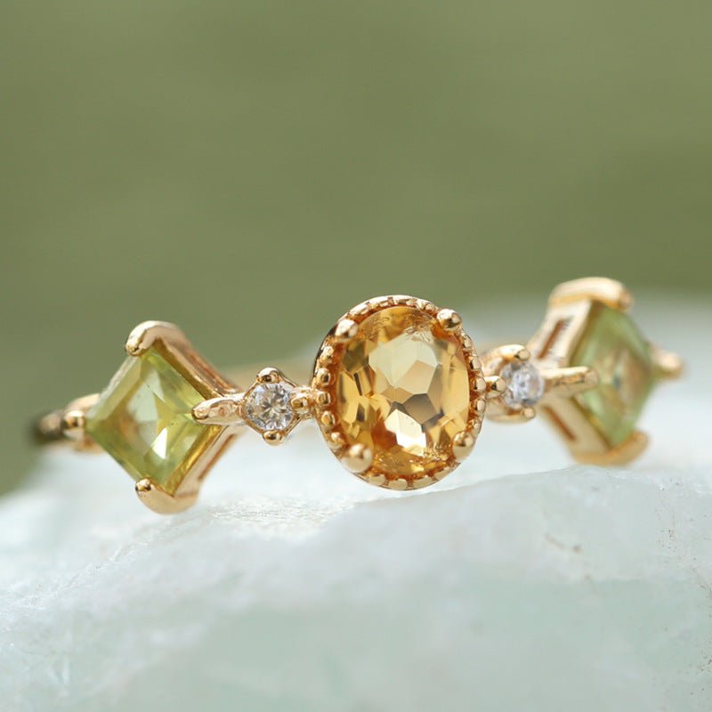 Lina Baroque Ring