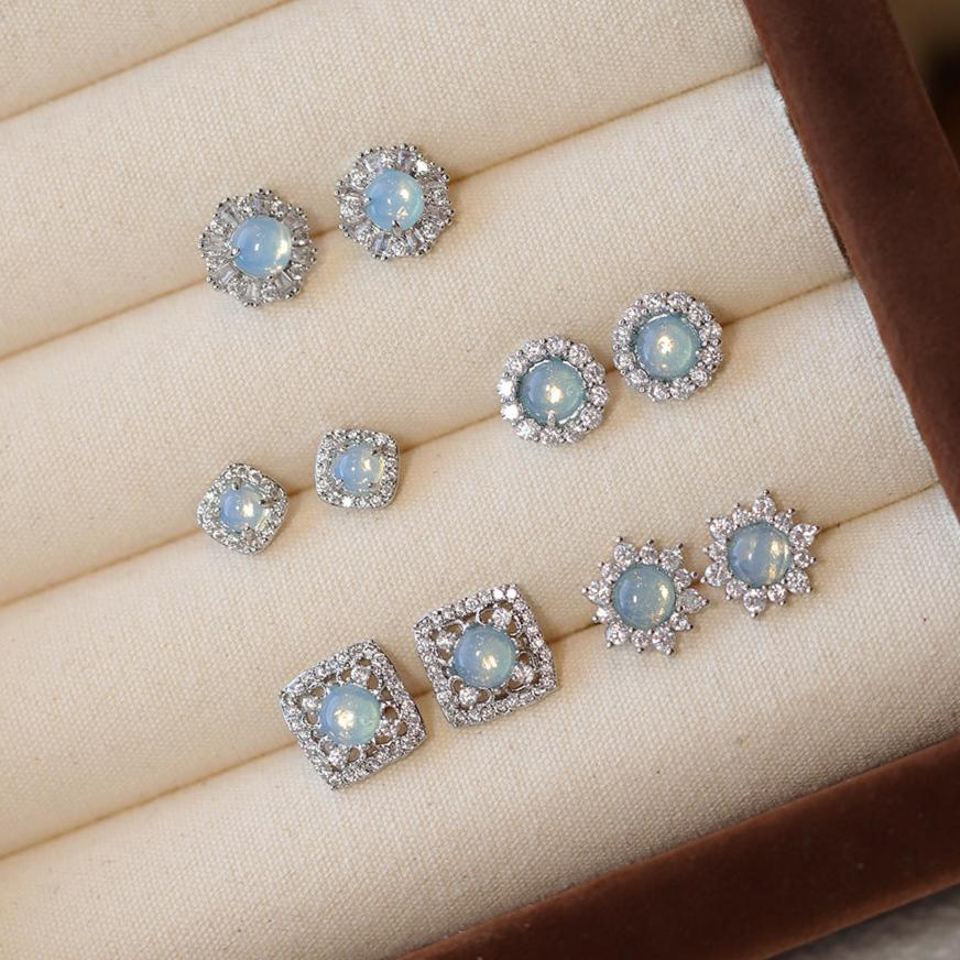 Baroque Stud Earrings - Shelly