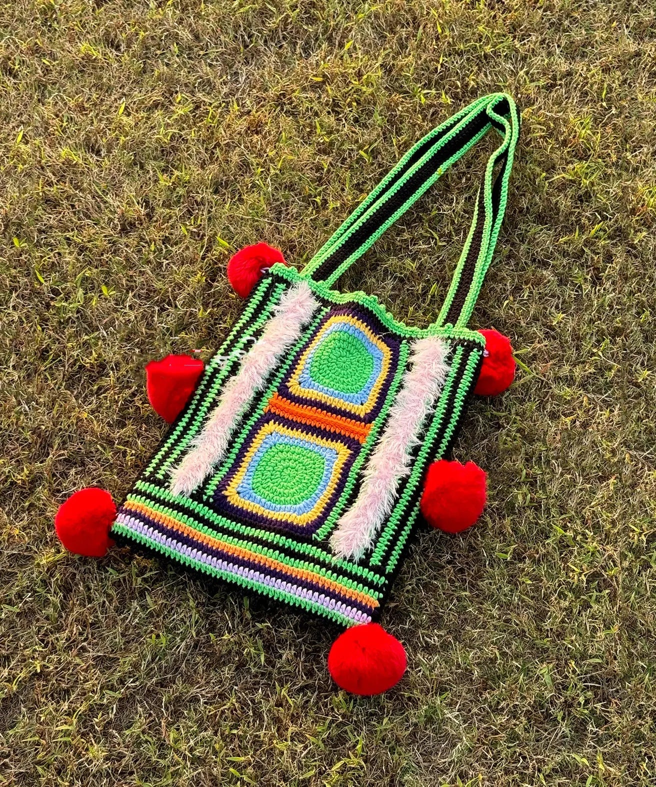 Handmade Knitting Large Capacity Shoulder Bag