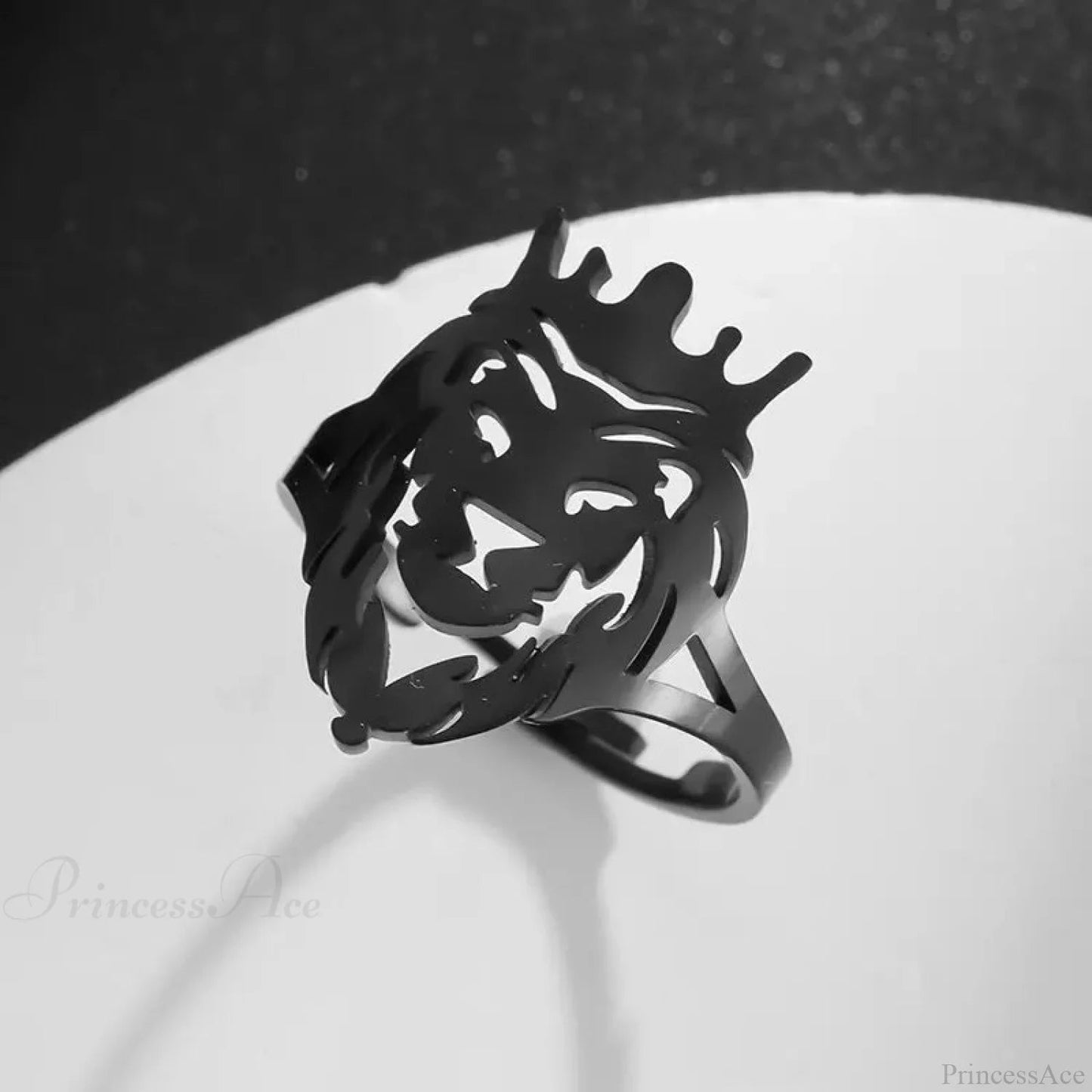 Sinister Eye Style Gothic Pointer Ring