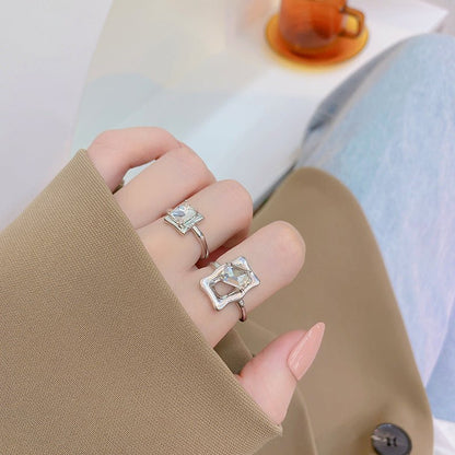 [] Crystal Spark Ring
