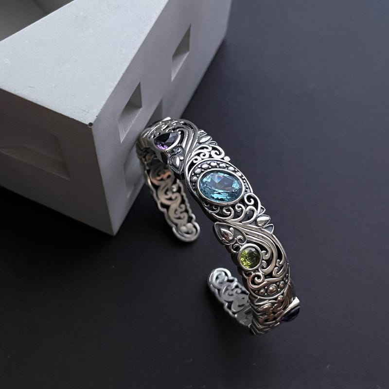 Unity of Stones Crystal Bracelet