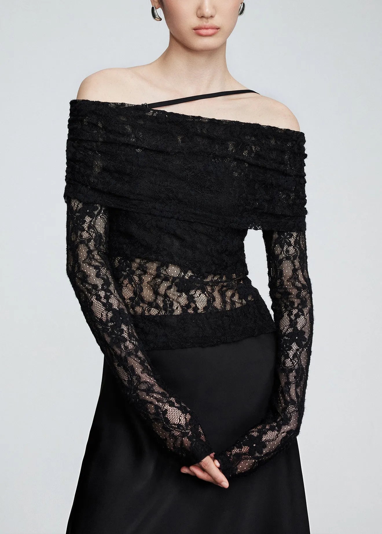 White Cold Shoulder Slim Fit Lace T Shirts Fall