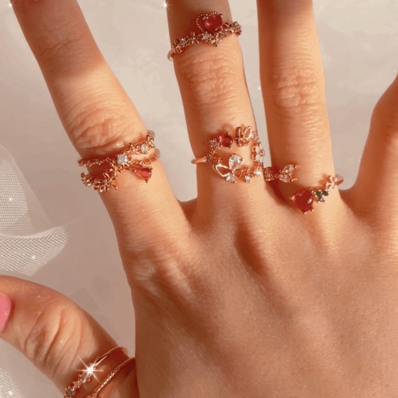[] Hyacinth Dangly Flower Ring