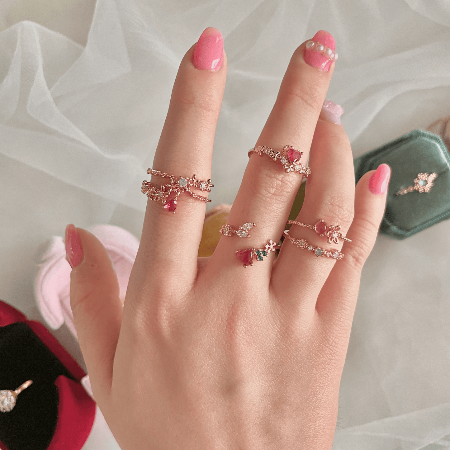 [] Hyacinth Dangly Flower Ring