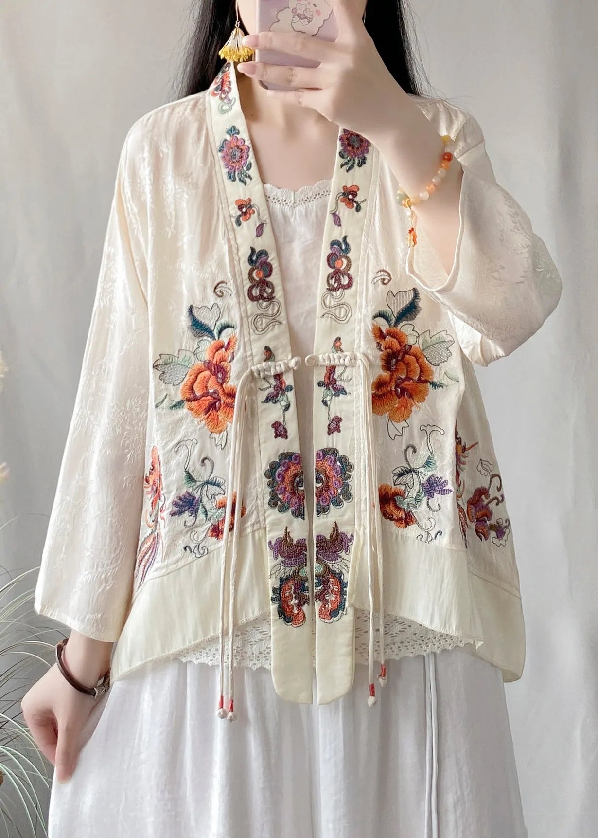 Black Linen Silk Cardigans Embroideried V Neck Tasseled Spring