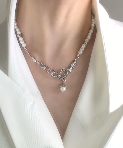 Fine Pearl Connect Tungsten Steel Pendant Choker