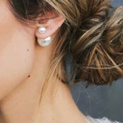 "shashi" Pearl Earrings