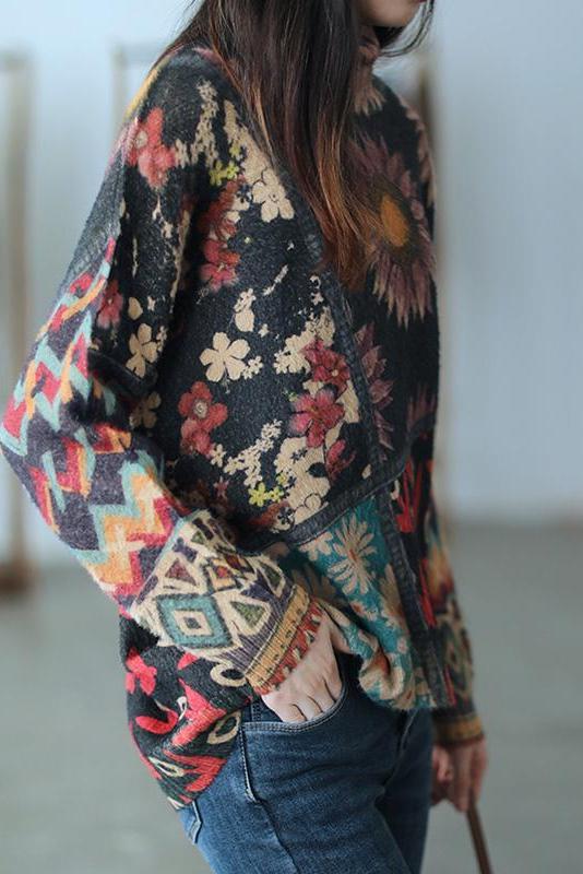Color Contrast Flower Turtleneck Sweater