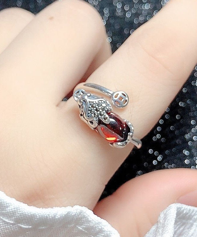 Stylish Red Steling Silver Inlaid a Mythical Wild Animal Rings