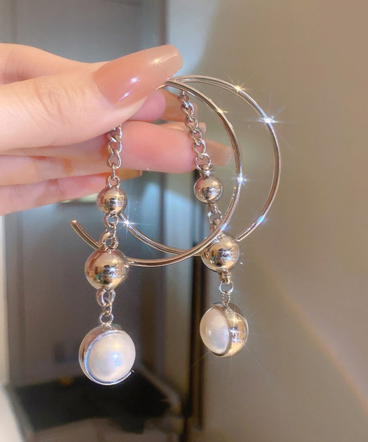 Vogue Silk Copper Pearl Geometry Chain Drop Earrings